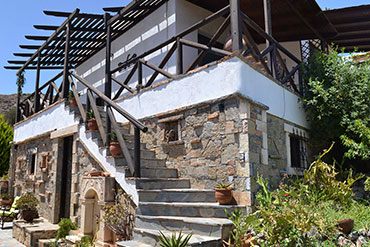 MAISONETTE
